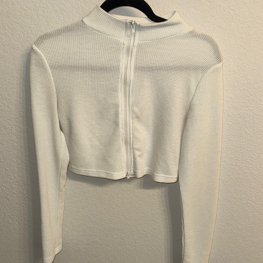 White Cropped Long Sleeve Top